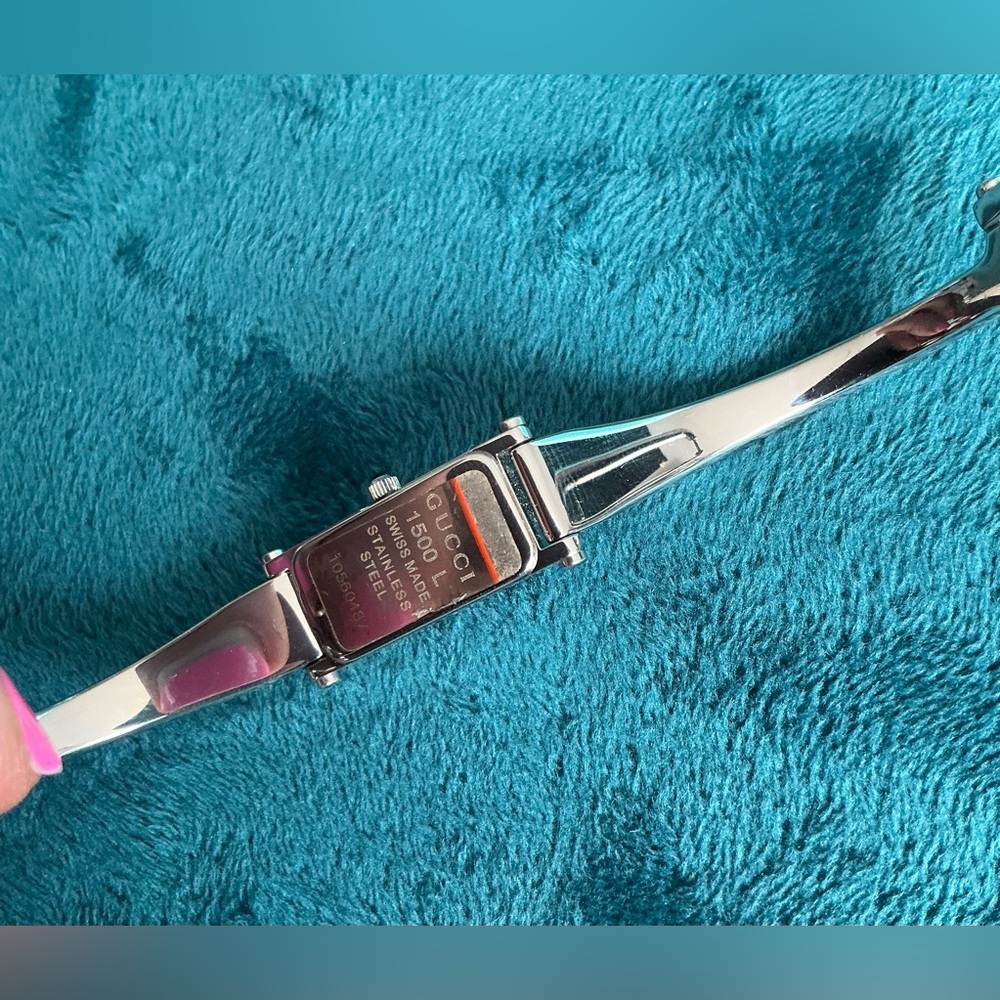 GUCCI bangle watch🔥SO NICE🔥 - Picture 13 of 14